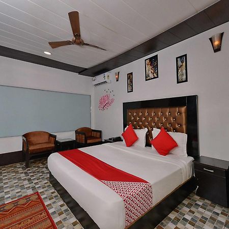 Collection O Retreat Morjim Resort Luaran gambar