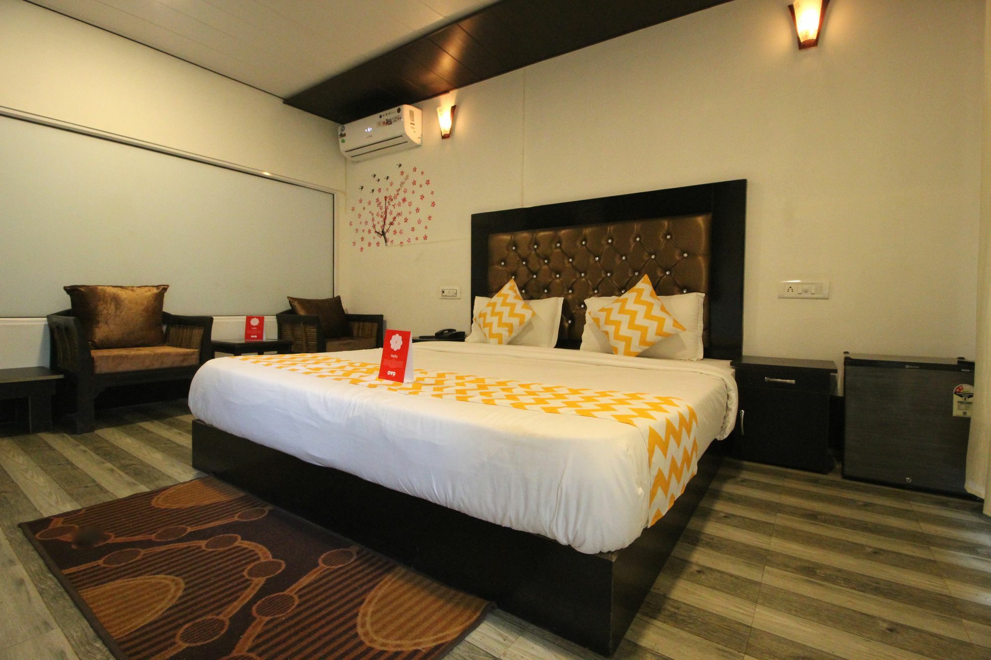 Collection O Retreat Morjim Resort Luaran gambar