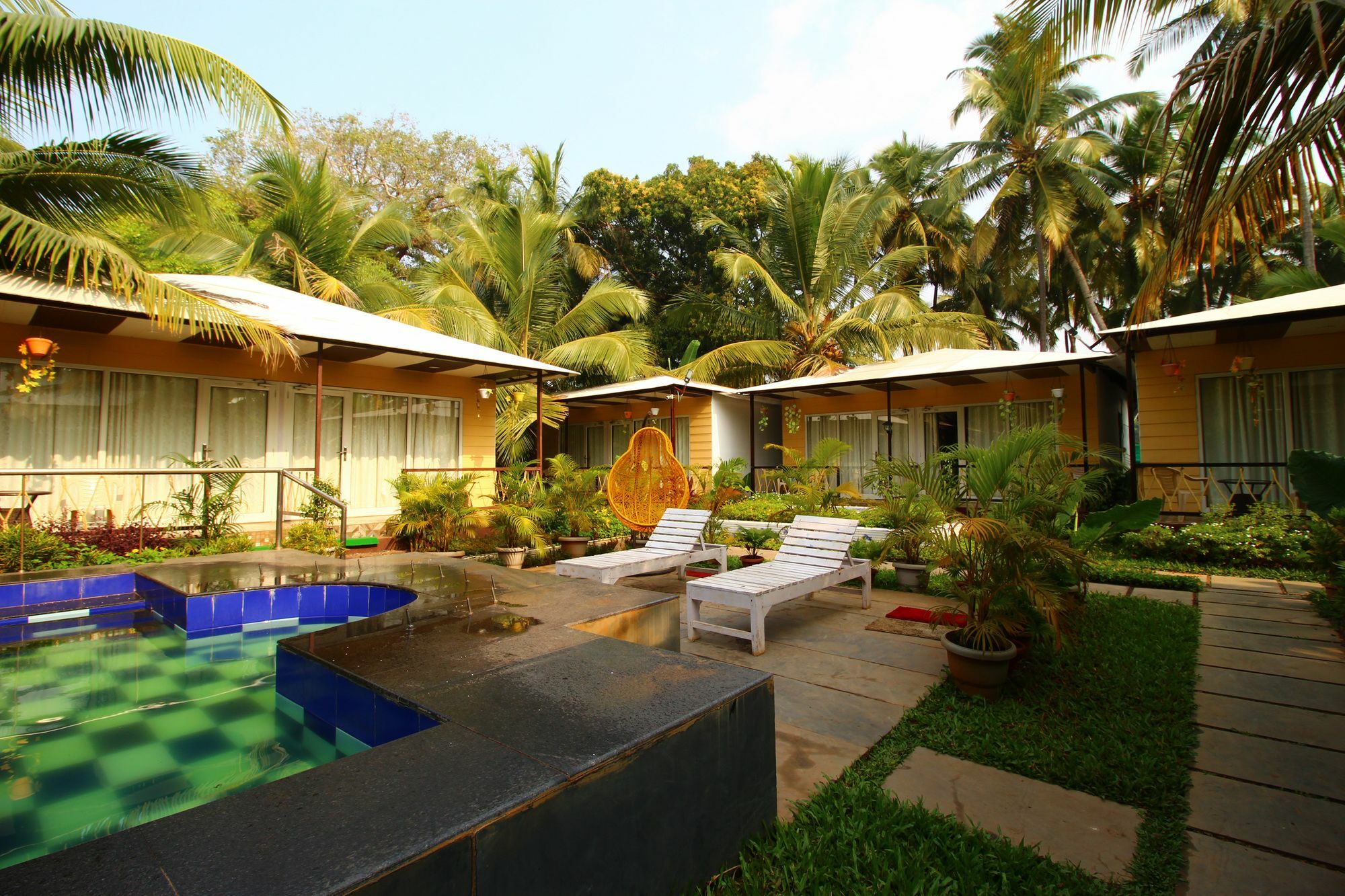 Collection O Retreat Morjim Resort Luaran gambar